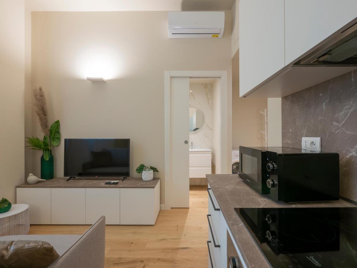 I Host Apartment - Ranzoni 1 Milano Dış mekan fotoğraf